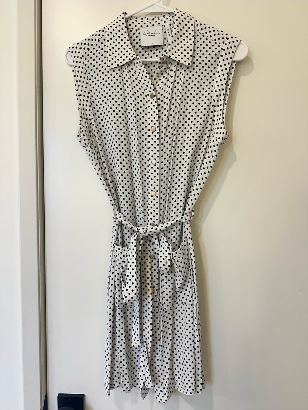 Sleeveless Polka Dot Shirt Dress with Tie Waist - White/Black